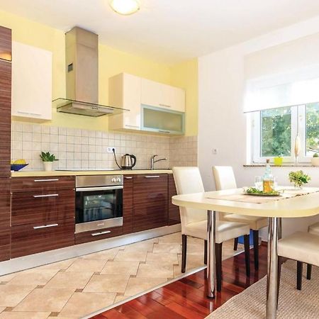Apartment Sofia Crikvenica Buitenkant foto